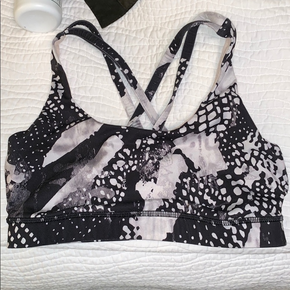 Lulu lemon sports bra